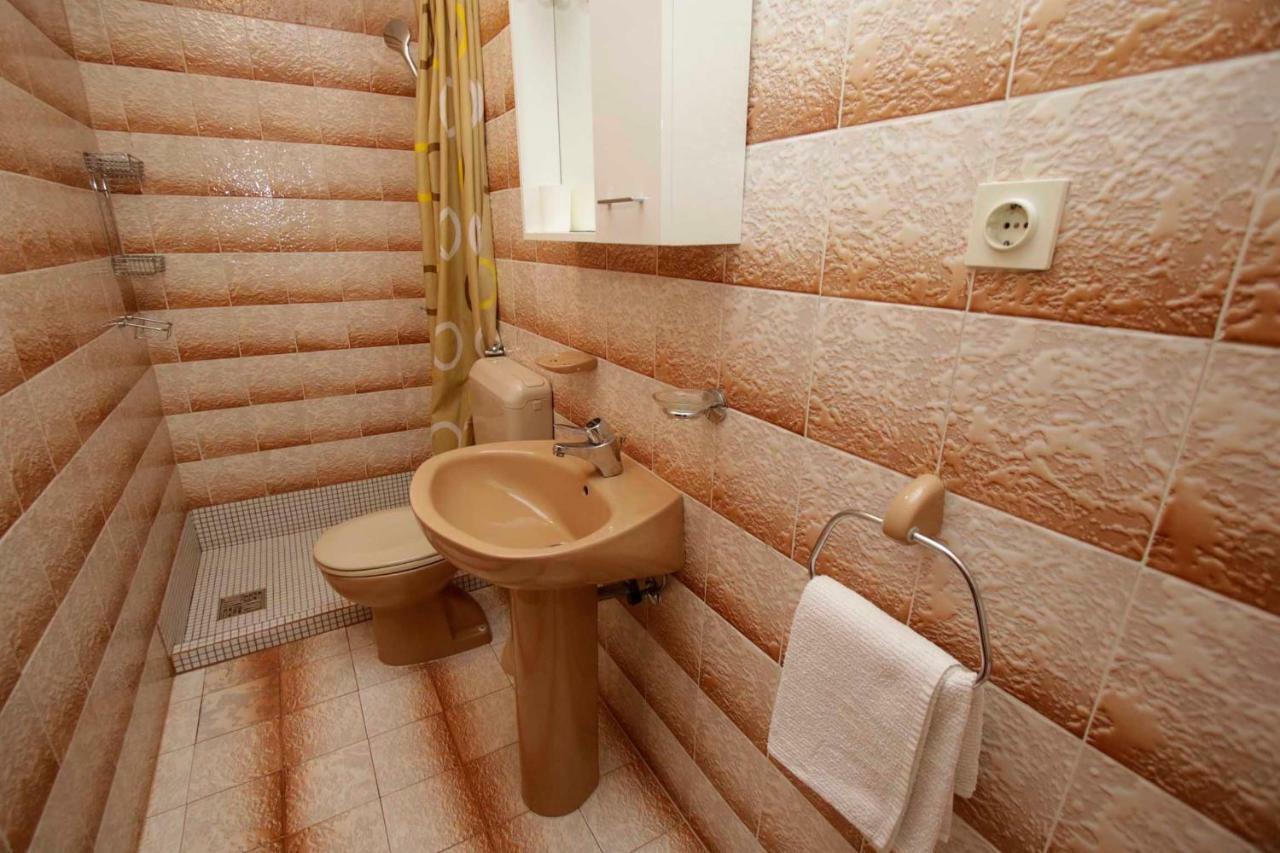 Apartmani Ivona & Ivo Makarska Bagian luar foto